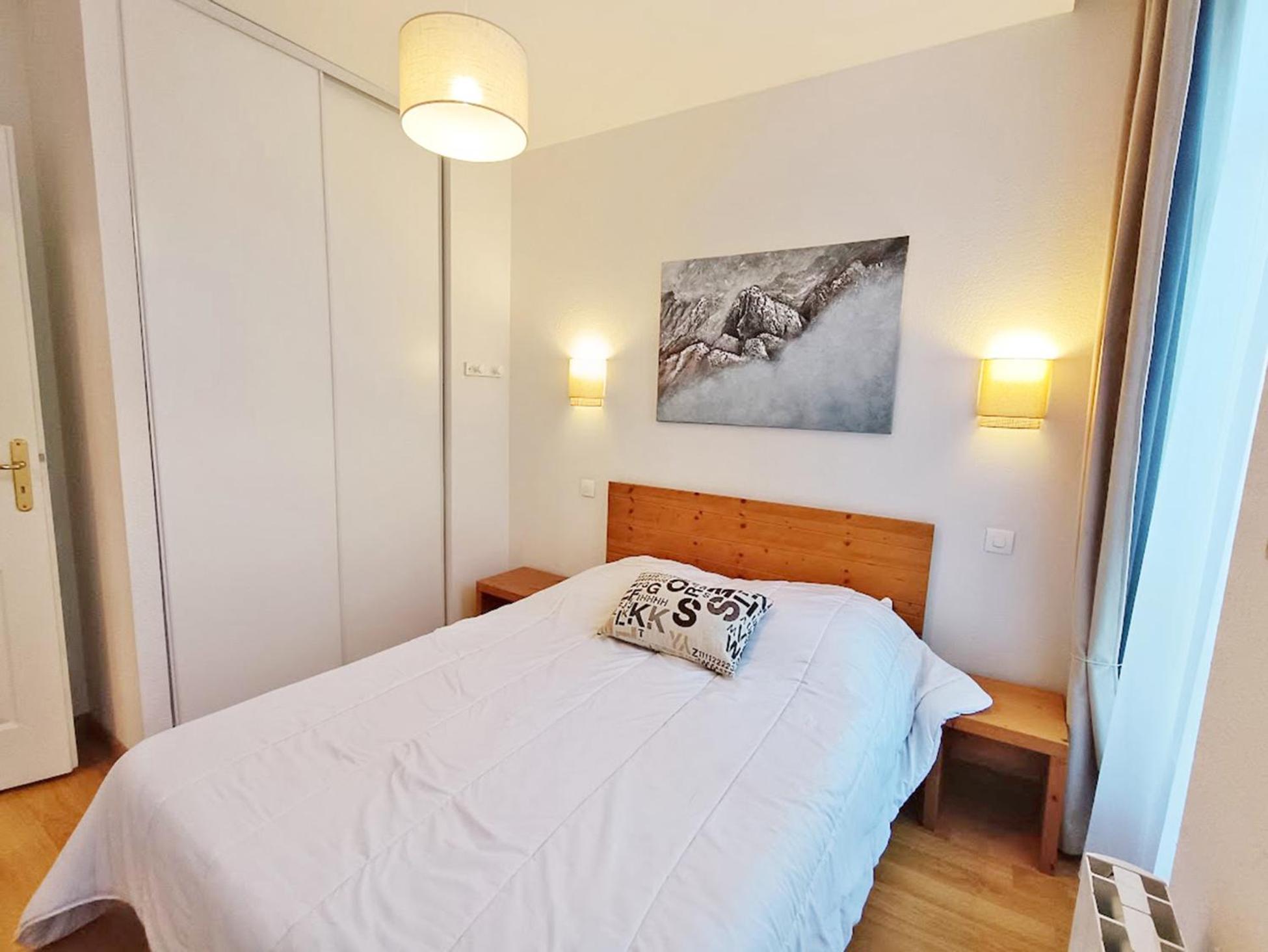 L'Eterlou, T3, Centre Luchon, Wifi, Casier A Skis, Ascenseur, 6 Personnes Bagnères-de-Luchon Esterno foto